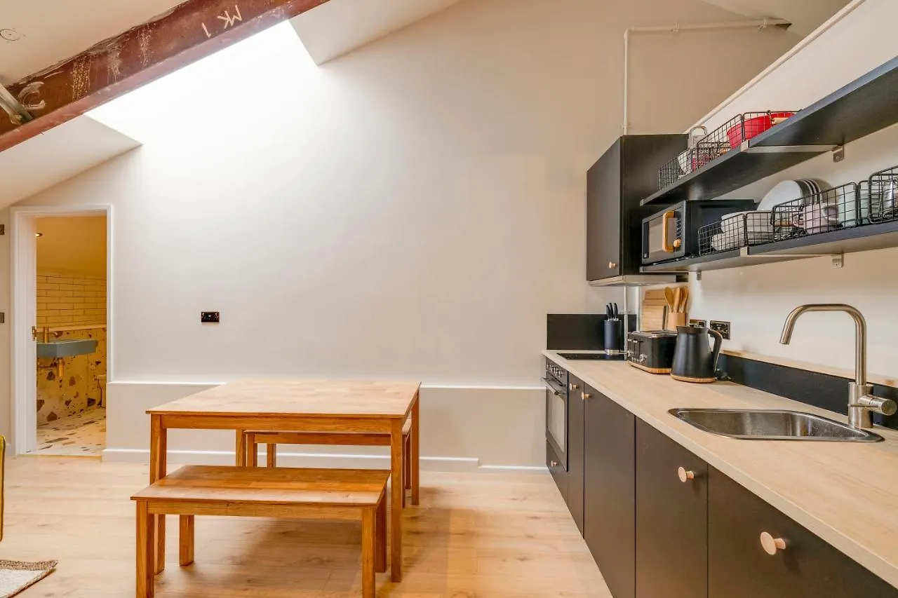 Coalshed Lofts - Groups -Exclusive Use Apartment Bristol