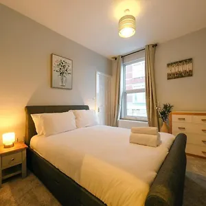 Raleigh 2 Bedroom Flat Bristol