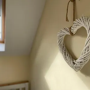 The Ashville Mews Bed and breakfast
